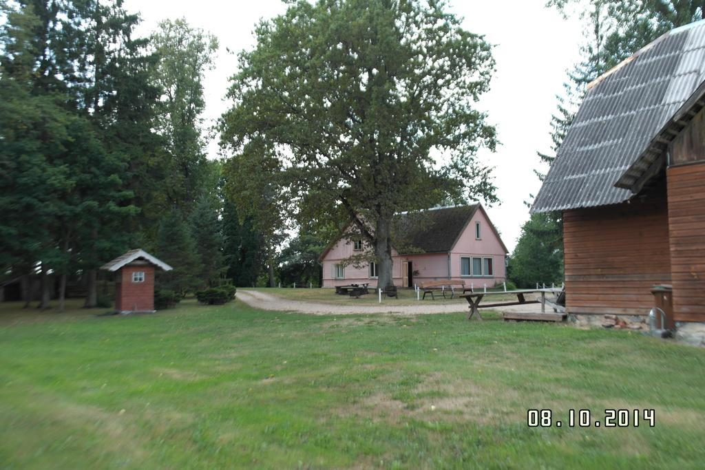 Rucava Lauku Viesu Maja Bajari 게스트하우스 외부 사진